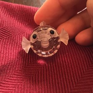 Swarovski crystal blow fish